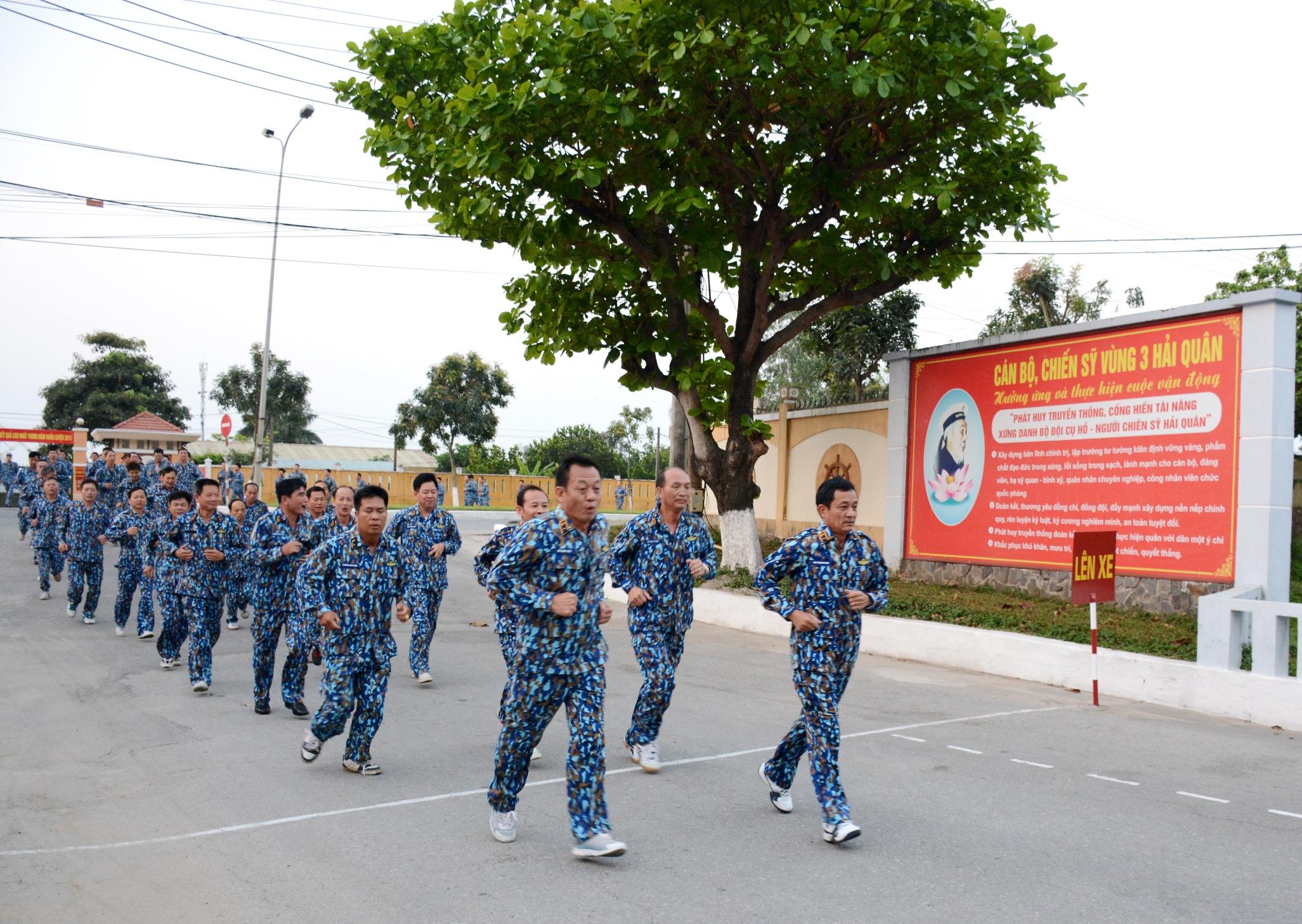 Các đơn vị quân đội hưởng ứng Ngày chạy thể thao CISM